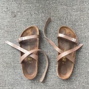 Strappy Champagne Birkenstocks